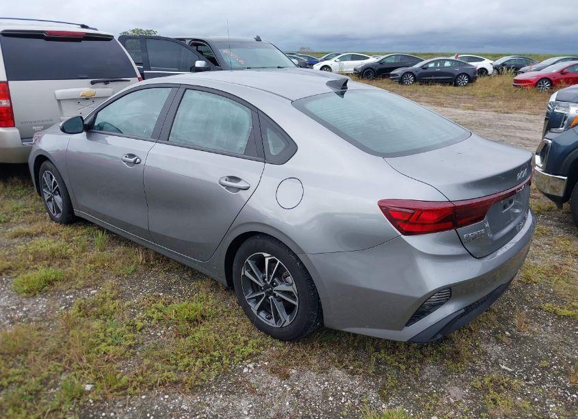 Photo 3 of 2023 Kia Forte LXS (VIN 3KPF24AD0PE663728)