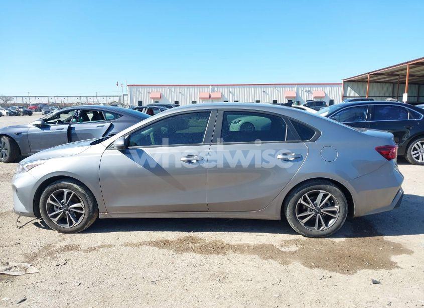 Photo 14 of 2023 Kia Forte LXS (VIN 3KPF24AD0PE675104)