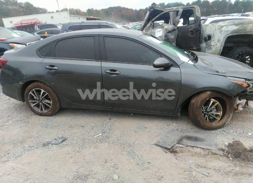 Photo 13 of 2023 Kia Forte LXS (VIN 3KPF24AD0PE682229)