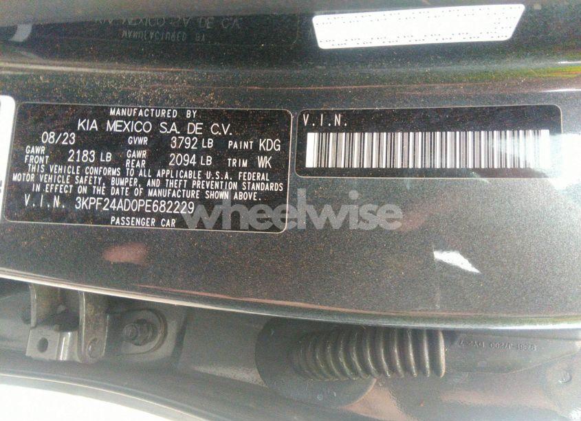 Photo 9 of 2023 Kia Forte LXS (VIN 3KPF24AD0PE682229)