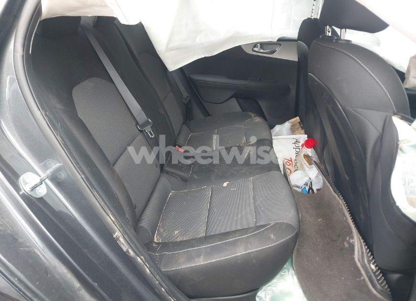 Photo 8 of 2023 Kia Forte LXS (VIN 3KPF24AD0PE694185)
