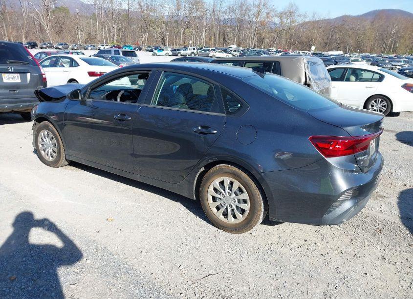 Photo 3 of 2024 Kia Forte LX (VIN 3KPF24AD0RE694478)