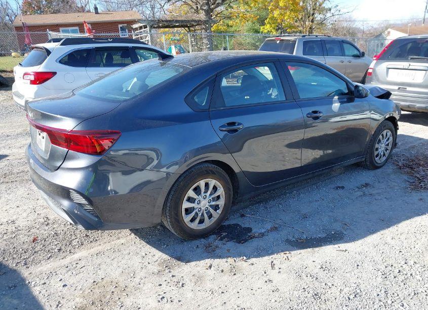 Photo 4 of 2024 Kia Forte LX (VIN 3KPF24AD0RE694478)