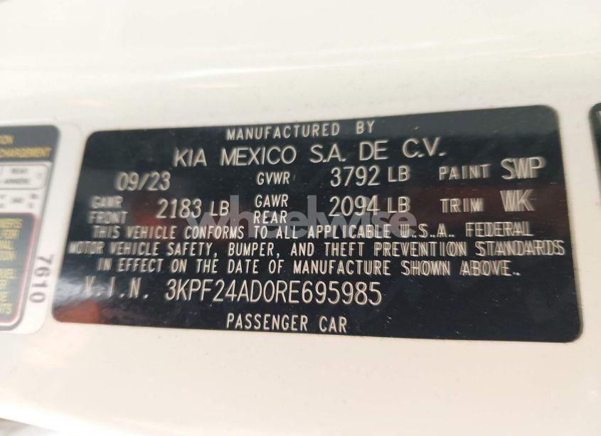 Photo 9 of 2024 Kia Forte LXS (VIN 3KPF24AD0RE695985)