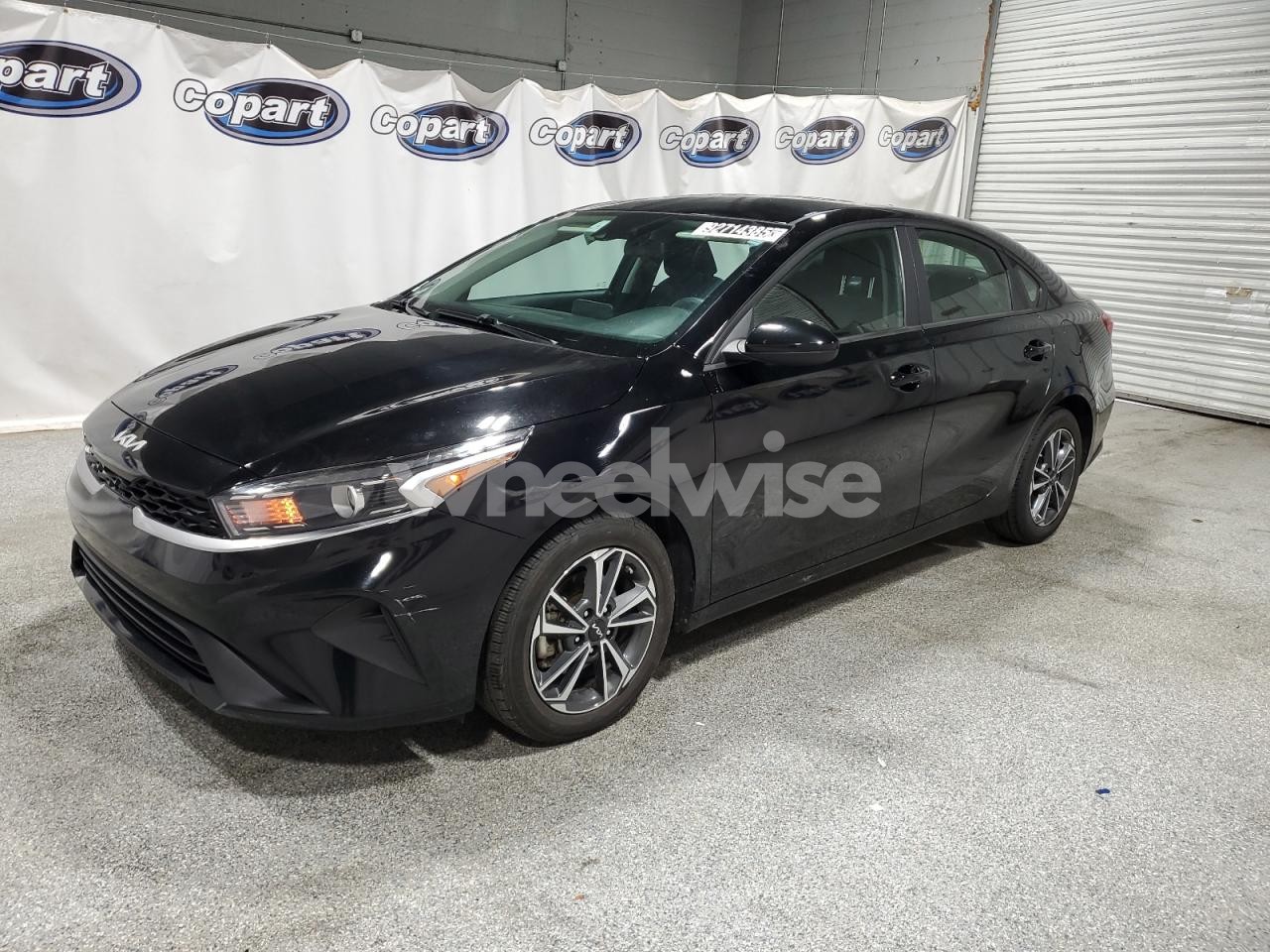 2024 KIA FORTE LX (VIN 3KPF24AD0RE696893) main photo