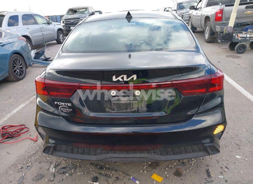 Photo 16 of 2024 Kia Forte LXS (VIN 3KPF24AD0RE714776)