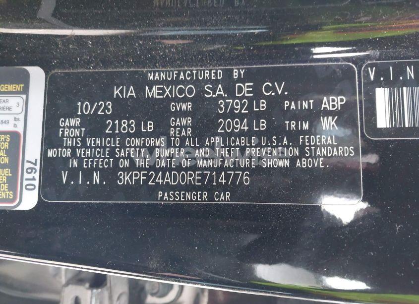 Photo 9 of 2024 Kia Forte LXS (VIN 3KPF24AD0RE714776)