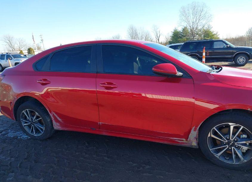 Photo 13 of 2024 Kia Forte LXS (VIN 3KPF24AD0RE740231)