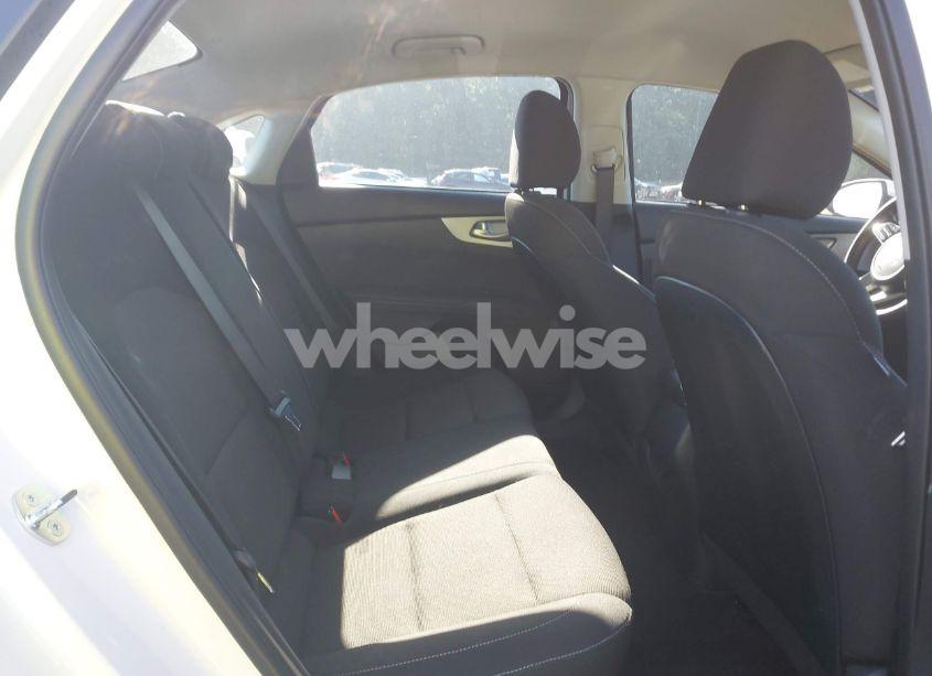 Photo 8 of 2024 Kia Forte LXS (VIN 3KPF24AD0RE778218)