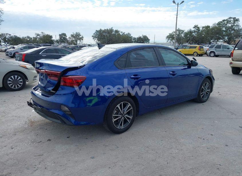 Photo 4 of 2024 Kia Forte LXS (VIN 3KPF24AD0RE779319)