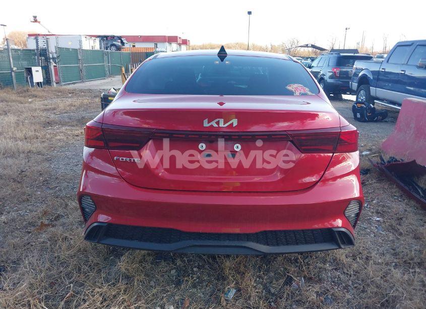 Photo 17 of 2024 Kia Forte LXS (VIN 3KPF24AD0RE785038)