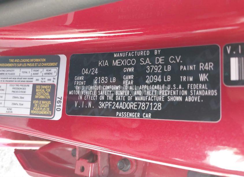 Photo 9 of 2024 Kia Forte LXS (VIN 3KPF24AD0RE787128)