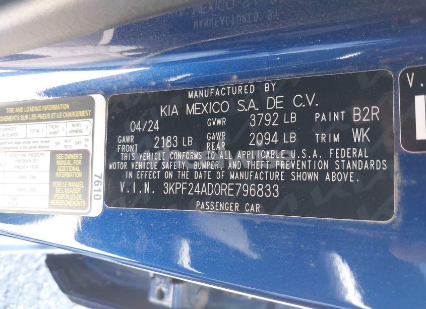 Photo 9 of 2024 Kia Forte LXS (VIN 3KPF24AD0RE796833)