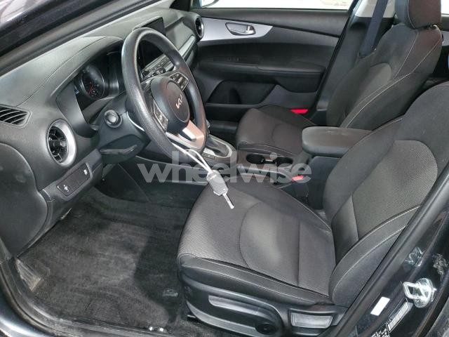 Photo 3 of 2024 KIA FORTE LX (VIN 3KPF24AD0RE801299)