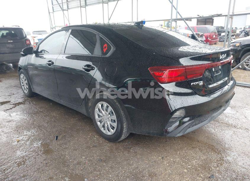 Photo 3 of 2024 Kia Forte LX (VIN 3KPF24AD0RE806034)