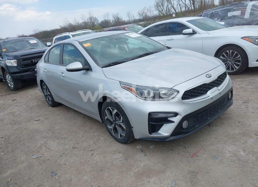 2019 Kia Forte LXS (VIN 3KPF24AD1KE006039) main photo