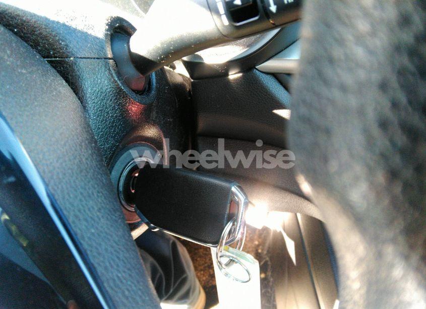 Photo 11 of 2019 Kia Forte FE (VIN 3KPF24AD1KE006977)