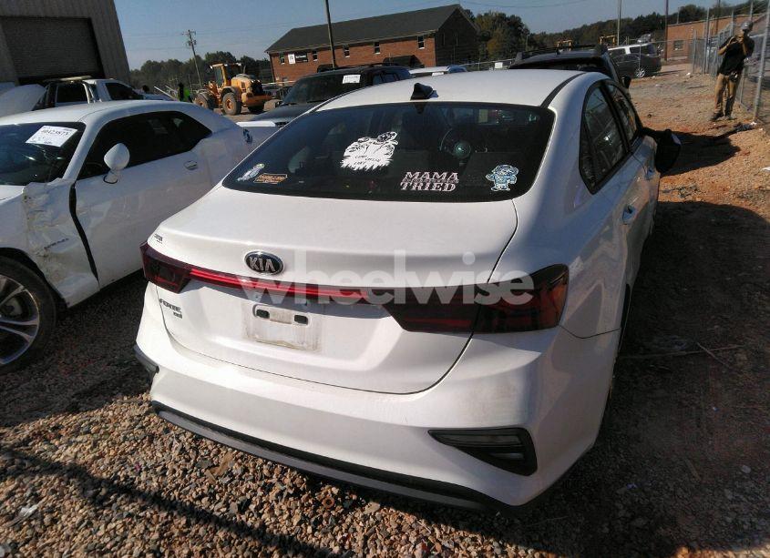 Photo 16 of 2019 Kia Forte FE (VIN 3KPF24AD1KE006977)