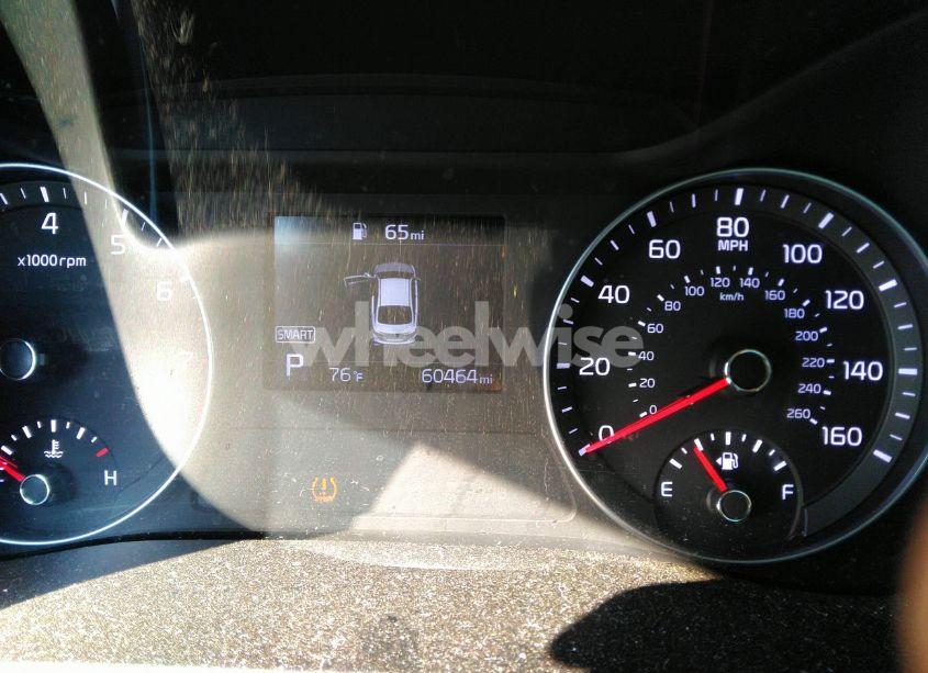 Photo 7 of 2019 Kia Forte FE (VIN 3KPF24AD1KE006977)