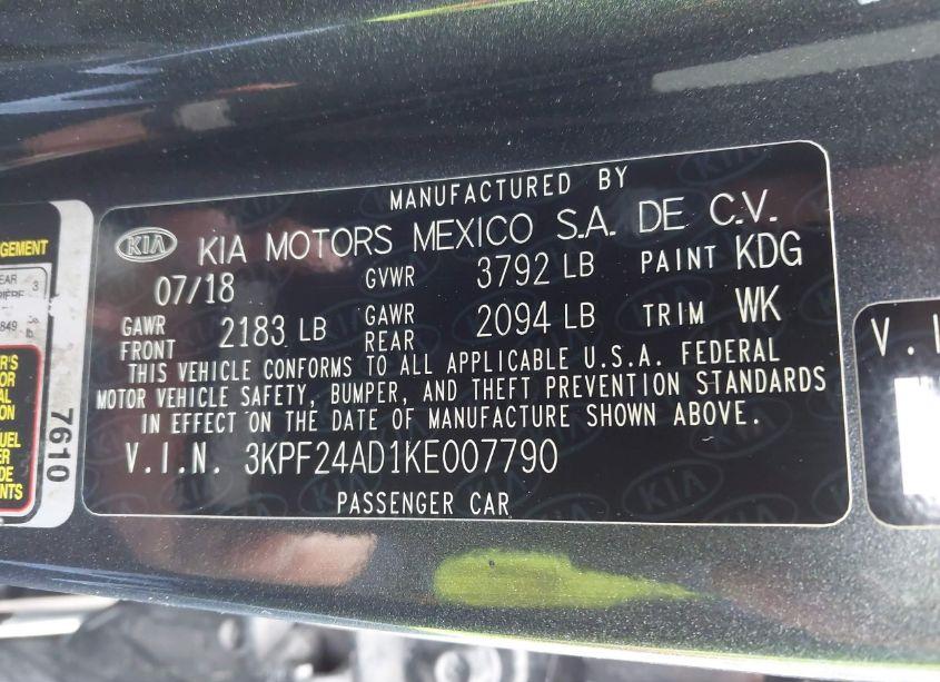 Photo 9 of 2019 Kia Forte LXS (VIN 3KPF24AD1KE007790)