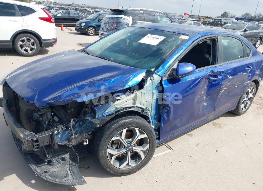 Photo 6 of 2019 Kia Forte LXS (VIN 3KPF24AD1KE010320)