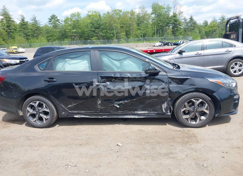 Photo 12 of 2019 Kia Forte LXS (VIN 3KPF24AD1KE022483)