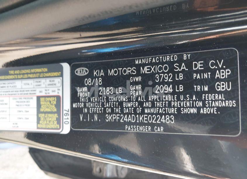 Photo 9 of 2019 Kia Forte LXS (VIN 3KPF24AD1KE022483)