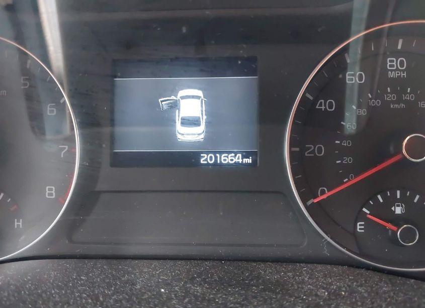 Photo 15 of 2019 Kia Forte LXS (VIN 3KPF24AD1KE061820)