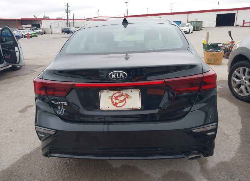 Photo 16 of 2019 Kia Forte LXS (VIN 3KPF24AD1KE061820)