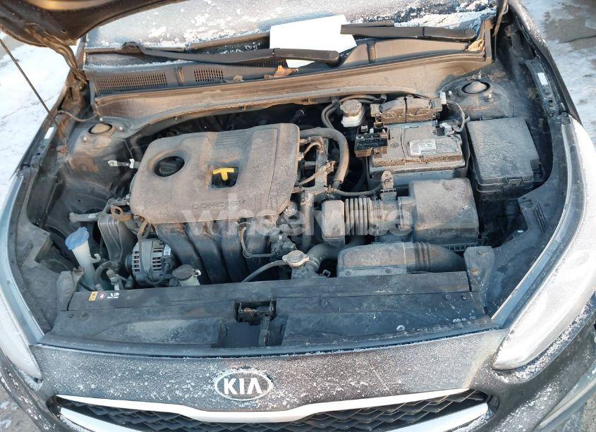 Photo 10 of 2019 Kia Forte FE (VIN 3KPF24AD1KE064278)