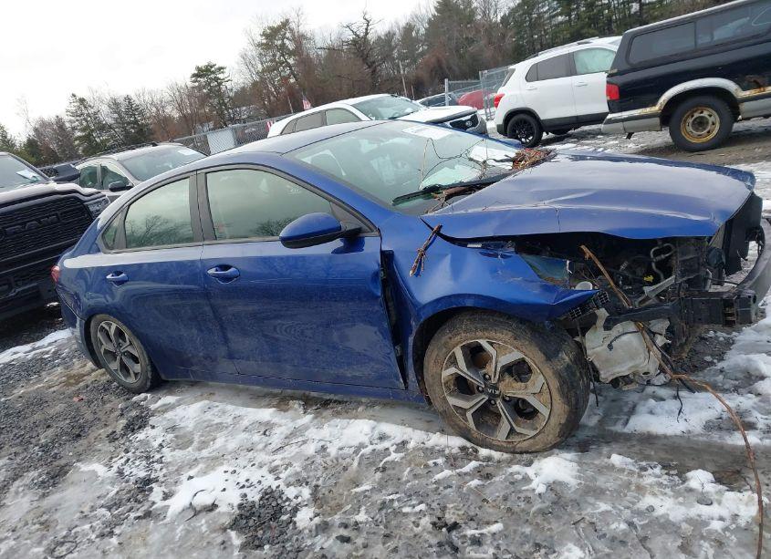 Photo 12 of 2019 Kia Forte LXS (VIN 3KPF24AD1KE083428)