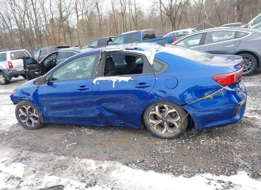 Photo 13 of 2019 Kia Forte LXS (VIN 3KPF24AD1KE083428)