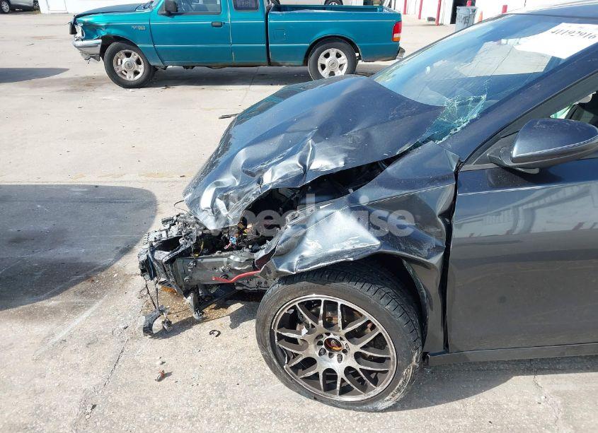 Photo 6 of 2019 Kia Forte FE (VIN 3KPF24AD1KE096650)