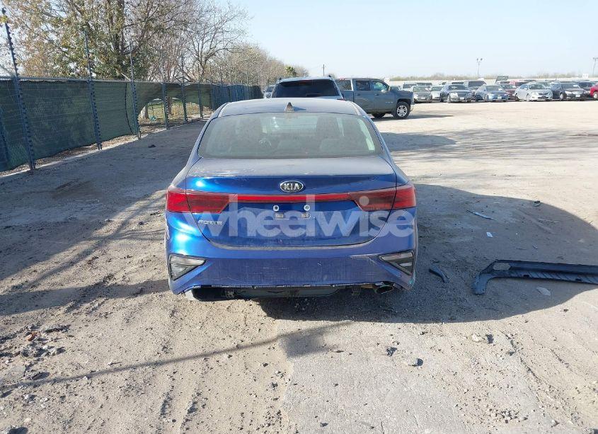 Photo 17 of 2019 Kia Forte LXS (VIN 3KPF24AD1KE110742)