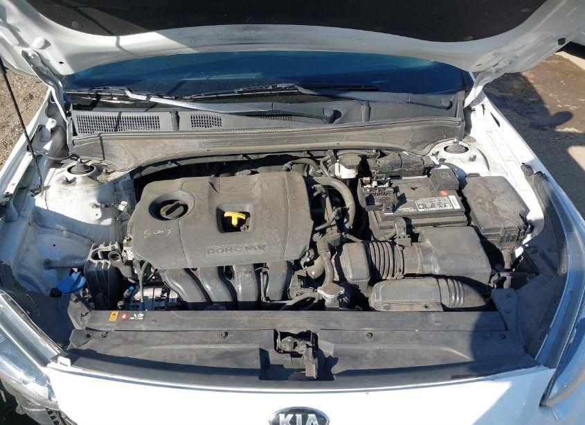 Photo 10 of 2019 Kia Forte LXS (VIN 3KPF24AD1KE111115)