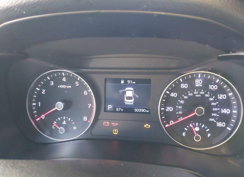 Photo 7 of 2019 Kia Forte LXS (VIN 3KPF24AD1KE111115)