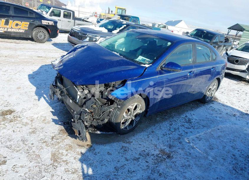 Photo 2 of 2019 Kia Forte LXS (VIN 3KPF24AD1KE115097)