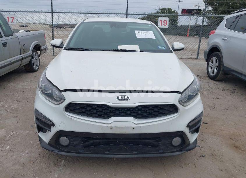 Photo 12 of 2019 Kia Forte LXS (VIN 3KPF24AD1KE115410)