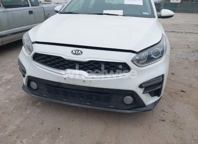 Photo 6 of 2019 Kia Forte LXS (VIN 3KPF24AD1KE115410)
