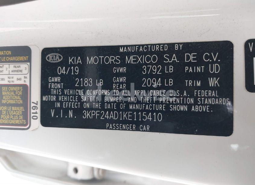 Photo 9 of 2019 Kia Forte LXS (VIN 3KPF24AD1KE115410)