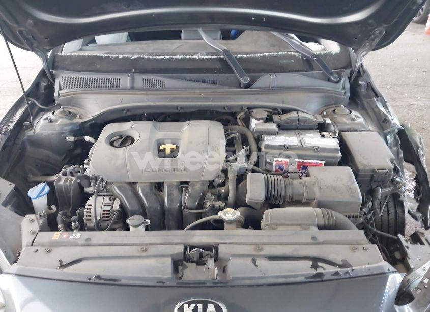 Photo 10 of 2019 Kia Forte LXS (VIN 3KPF24AD1KE119540)