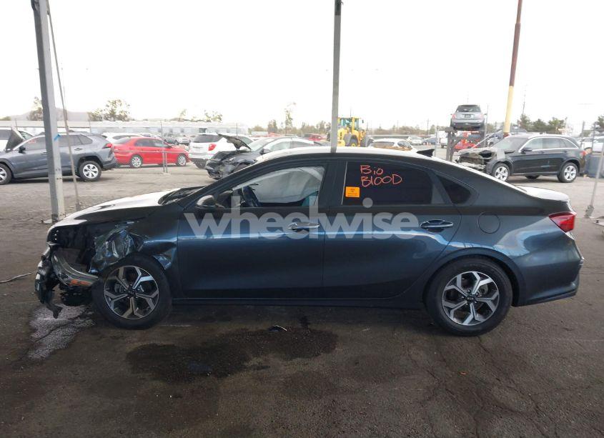 Photo 14 of 2019 Kia Forte LXS (VIN 3KPF24AD1KE119540)