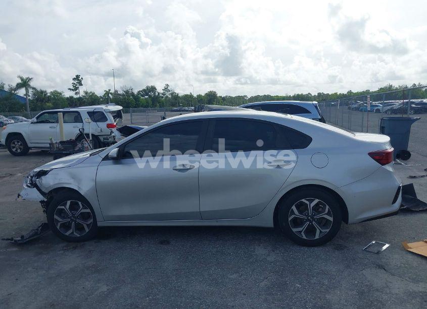 Photo 15 of 2020 Kia Forte LXS (VIN 3KPF24AD1LE143290)