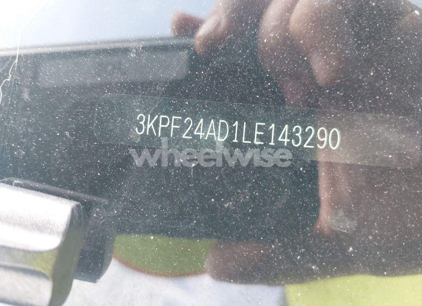 Photo 9 of 2020 Kia Forte LXS (VIN 3KPF24AD1LE143290)