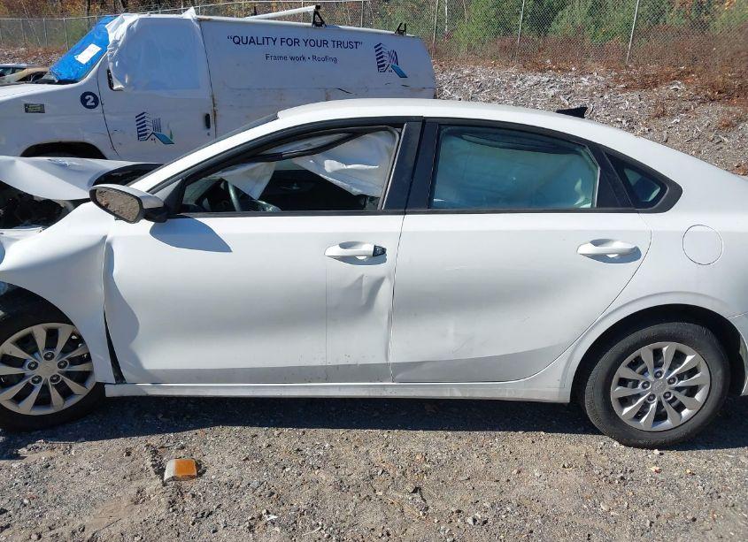 Photo 14 of 2020 Kia Forte FE (VIN 3KPF24AD1LE153124)