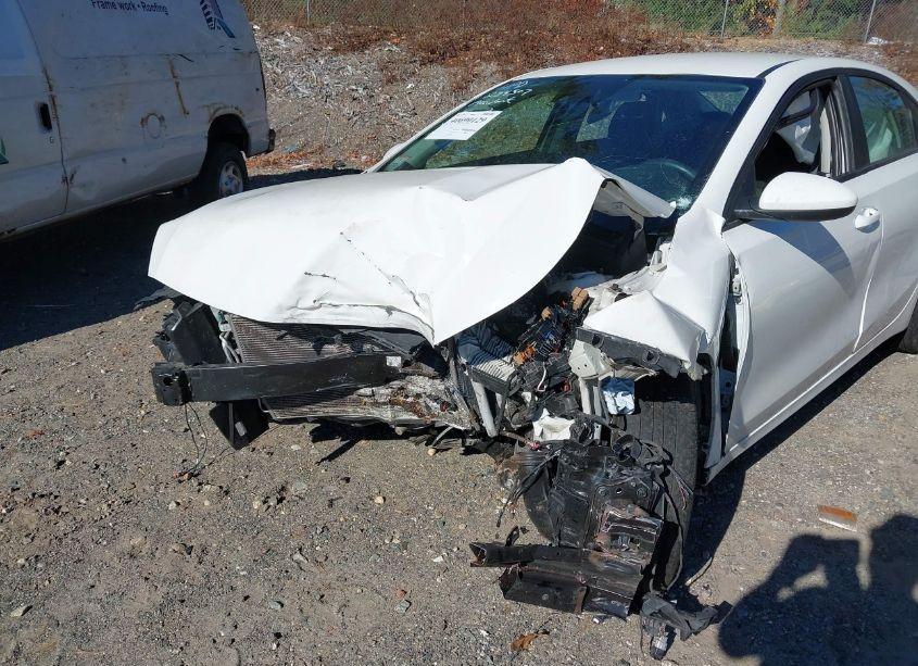 Photo 6 of 2020 Kia Forte FE (VIN 3KPF24AD1LE153124)