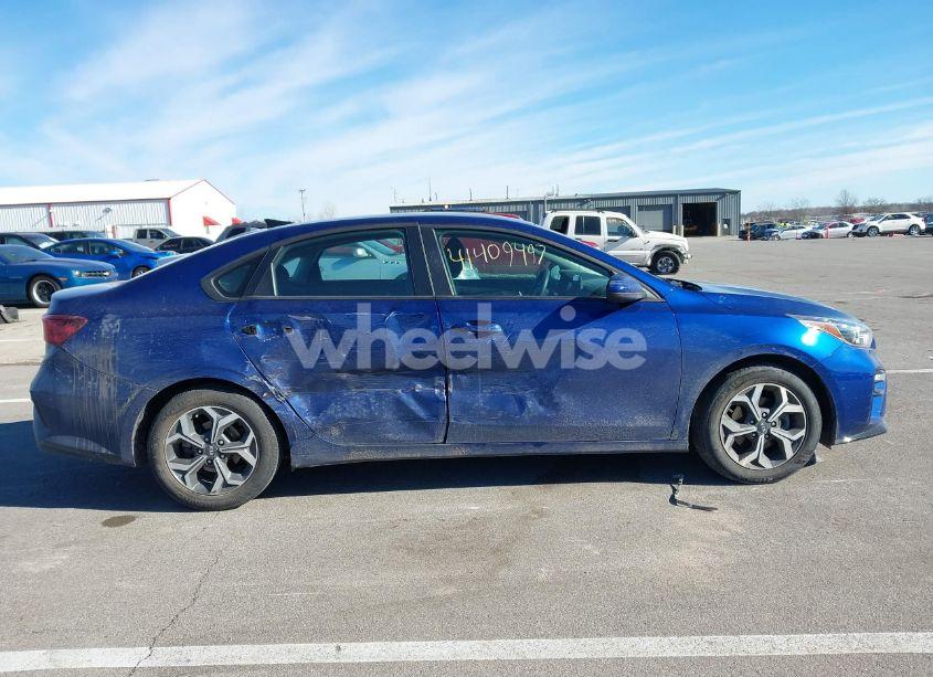 Photo 13 of 2020 Kia Forte LXS (VIN 3KPF24AD1LE157531)