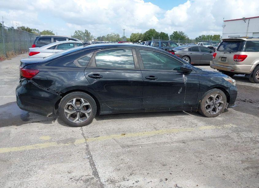 Photo 13 of 2020 Kia Forte LXS (VIN 3KPF24AD1LE164639)