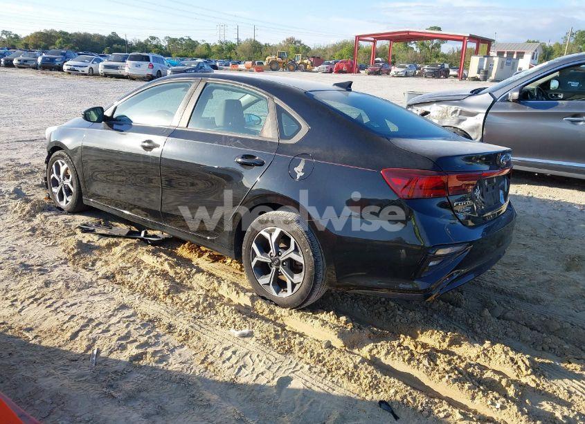 Photo 3 of 2020 Kia Forte LXS (VIN 3KPF24AD1LE166357)