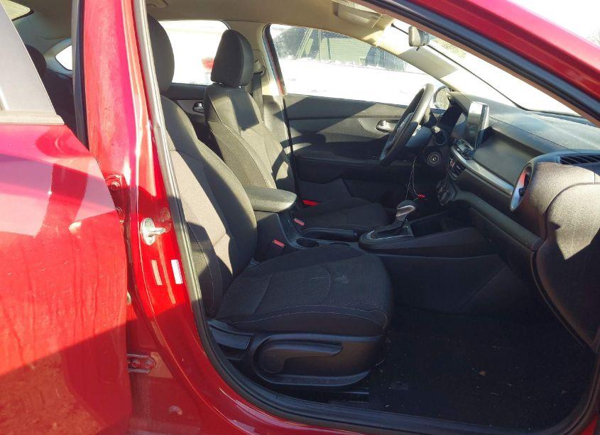 Photo 5 of 2020 Kia Forte LXS (VIN 3KPF24AD1LE169968)